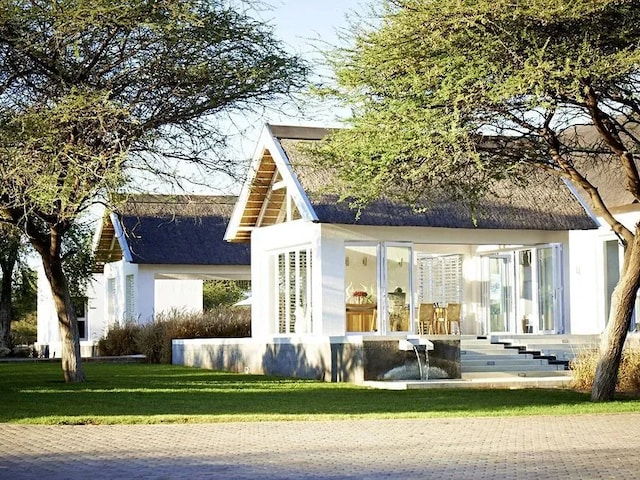 Emanya@etosha