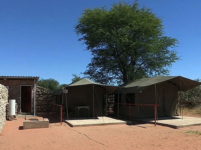 West Nest Lodge