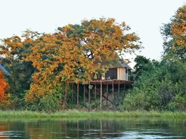 Taranga Safari Lodge