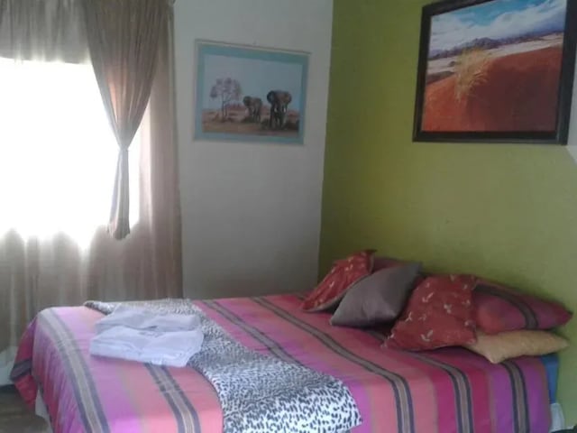 Kai-Oms Backpackers Lodge
